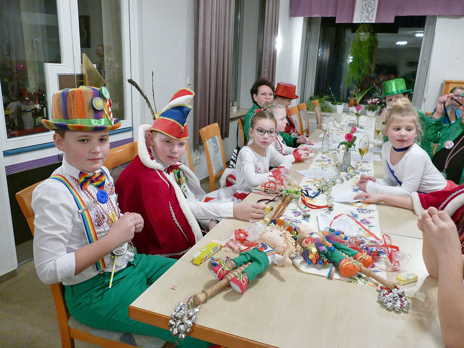 Frauenkarneval der kfd im Landhotel Weinrich (Foto: Karl-Franz Thiede)